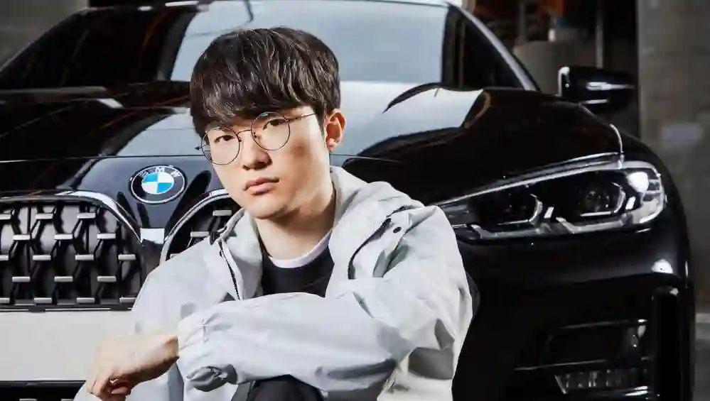 Gaya Hidup Mewah Pecinta Mobil Sport di Indonesia