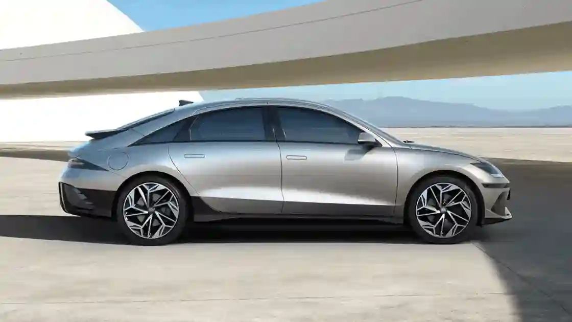 Hyundai Ioniq 6 Jadi Mobil Listrik Paling Aerodinamis di Dunia