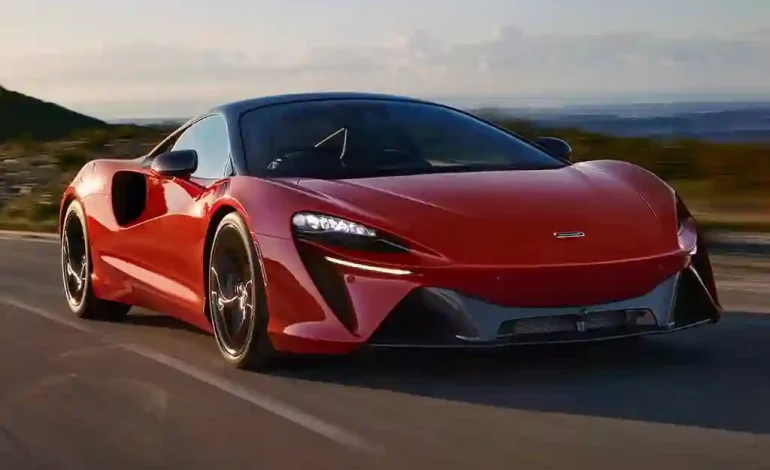 Review McLaren Artura: Supercar Futuristik dengan Teknologi Hybrid Ringan