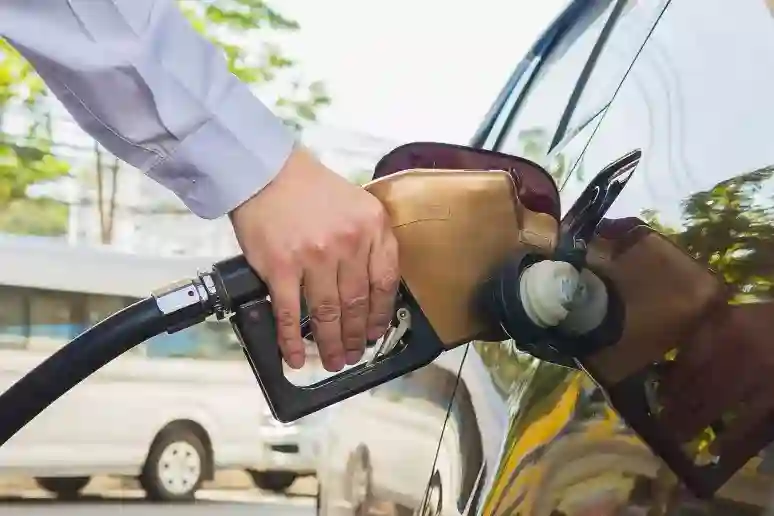 Tips Menghemat Bahan Bakar Mobil Tanpa Kehilangan Performa