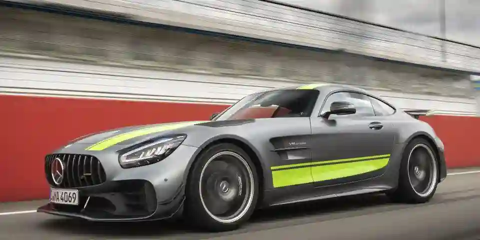 Mercedes-AMG GT R Pro: Supercar Mewah dengan Top Speed Brutal
