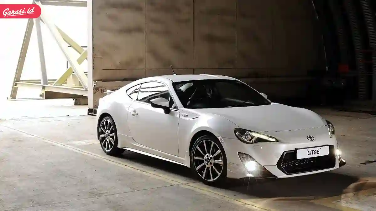 Mobil Sport Terbaik di Bawah 1 Miliar