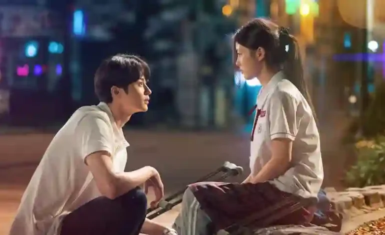 Review Film 20th Century Girl: Nostalgia Cinta Remaja Era 90-an